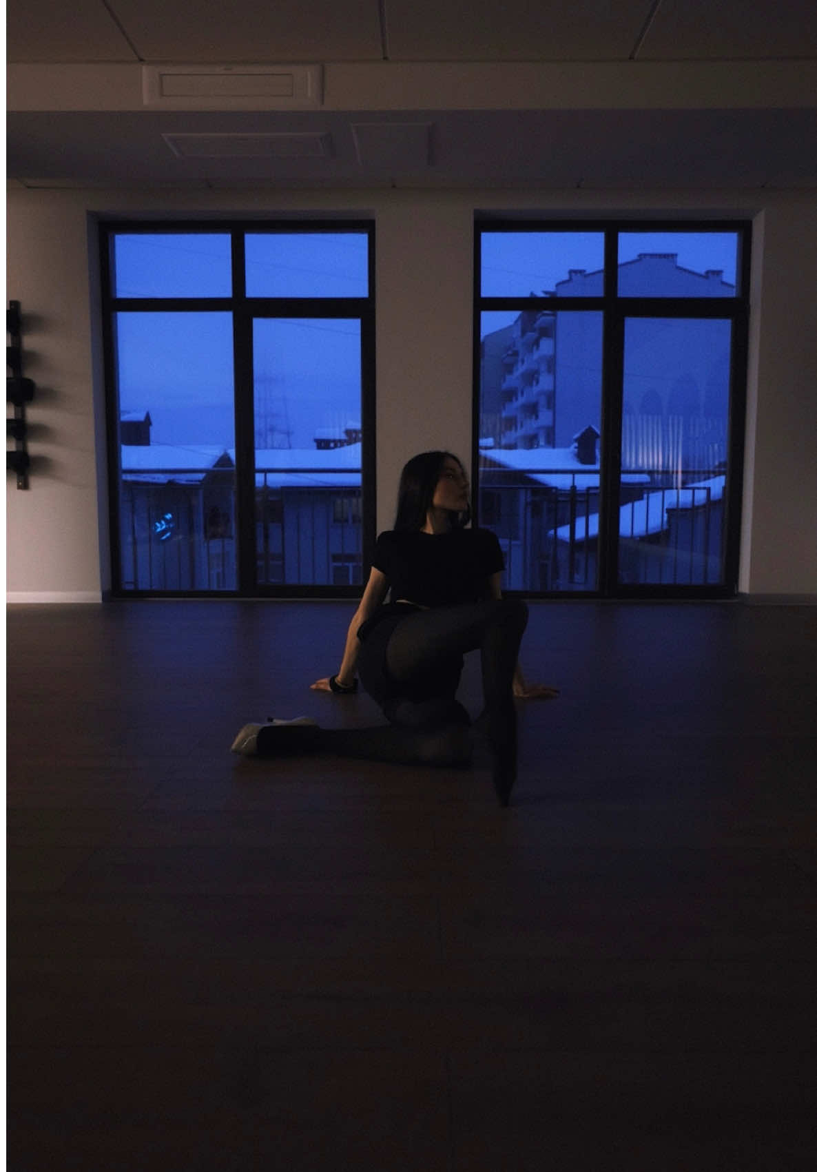 @Neonila🛸