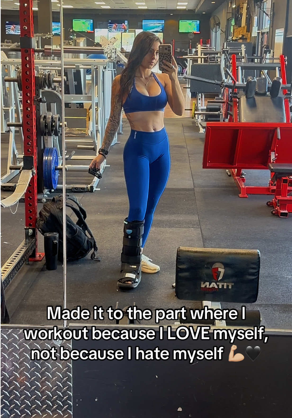 @KindafitKay | Tatted Fit Mom
