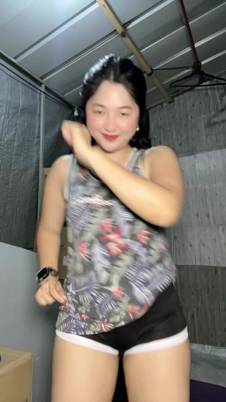 @Sirenang Chinita ᥫ᭡.