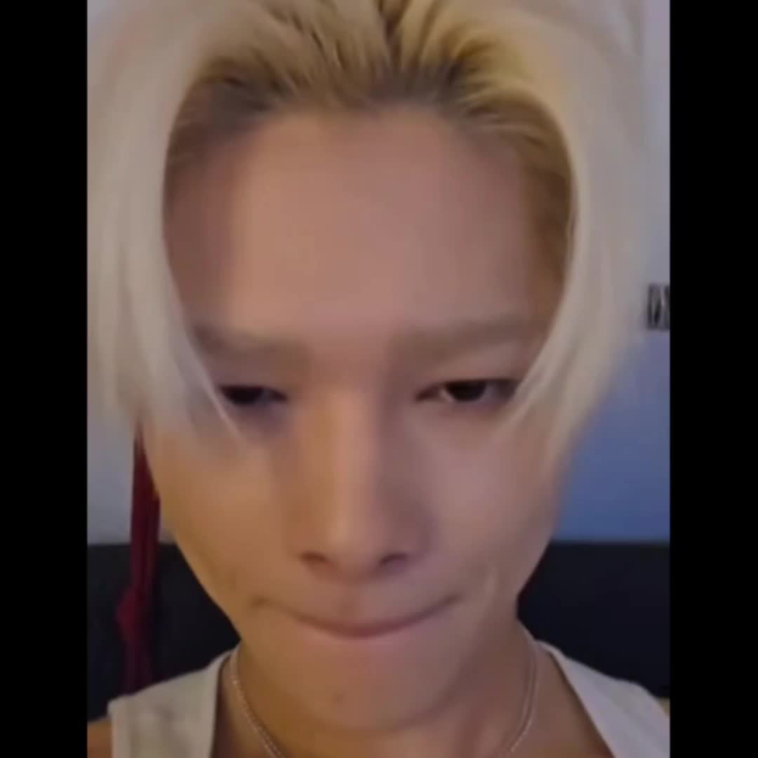 @𝓮𝓷𝓱𝓪𝓭𝓸𝓵𝓵𝔂
