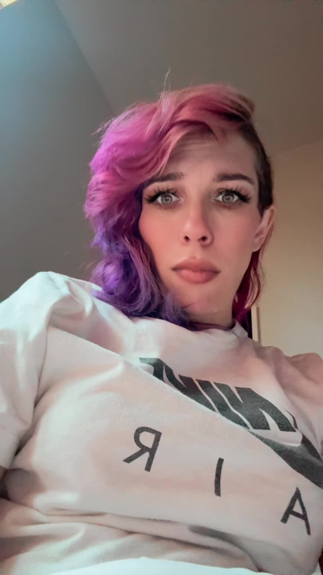 @MzRayne