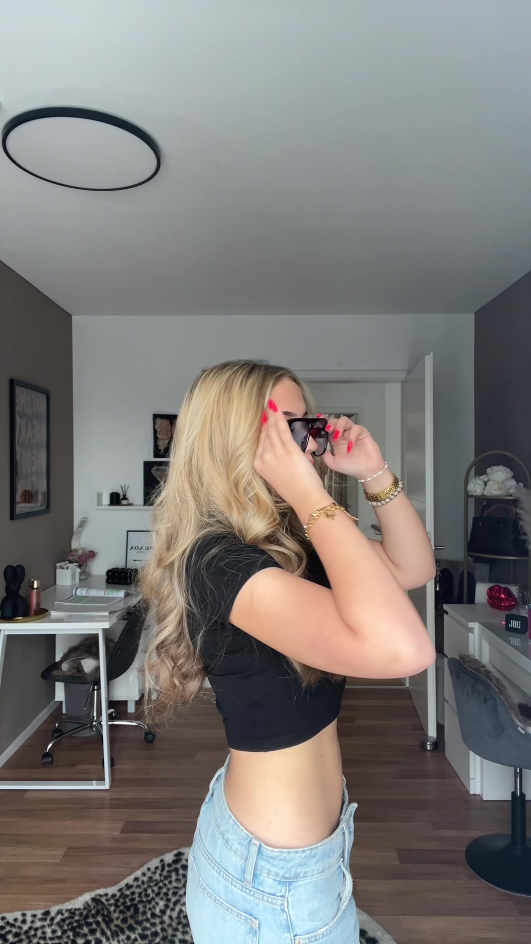 @𝓐𝓷𝓰𝓮𝓵𝓲𝓷𝓪