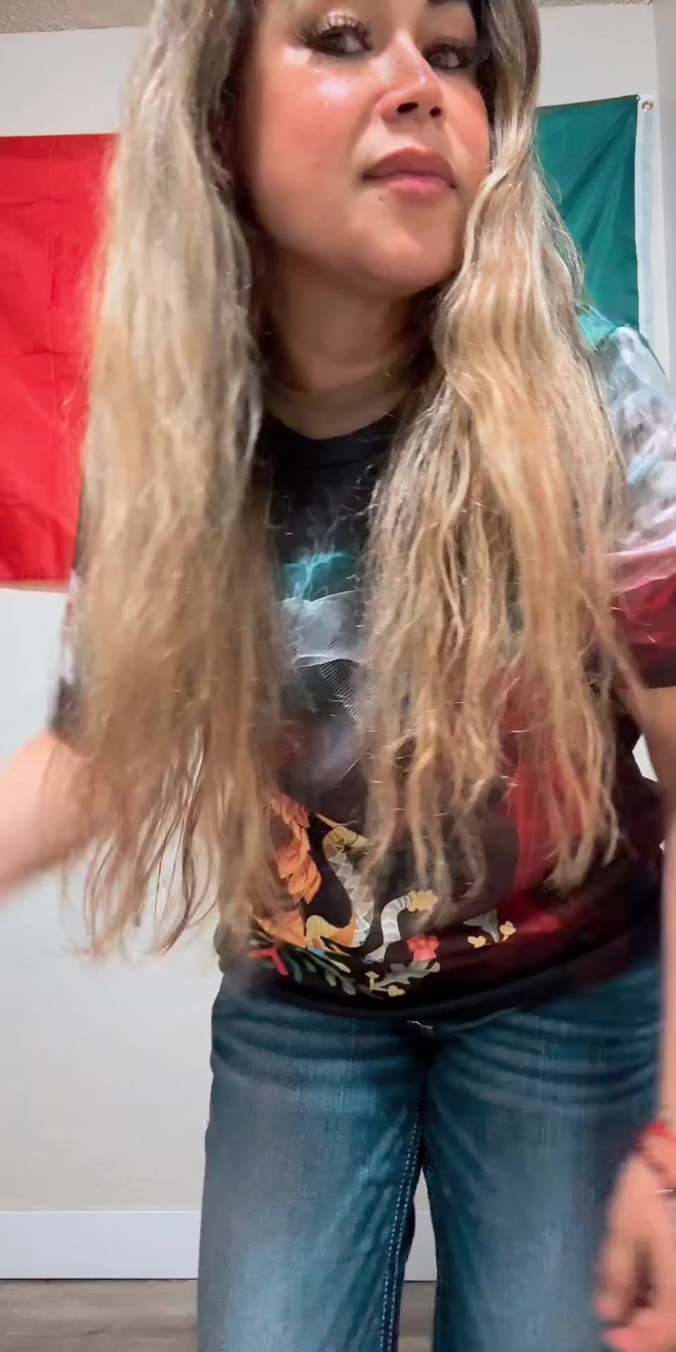 @Blingedbysonia