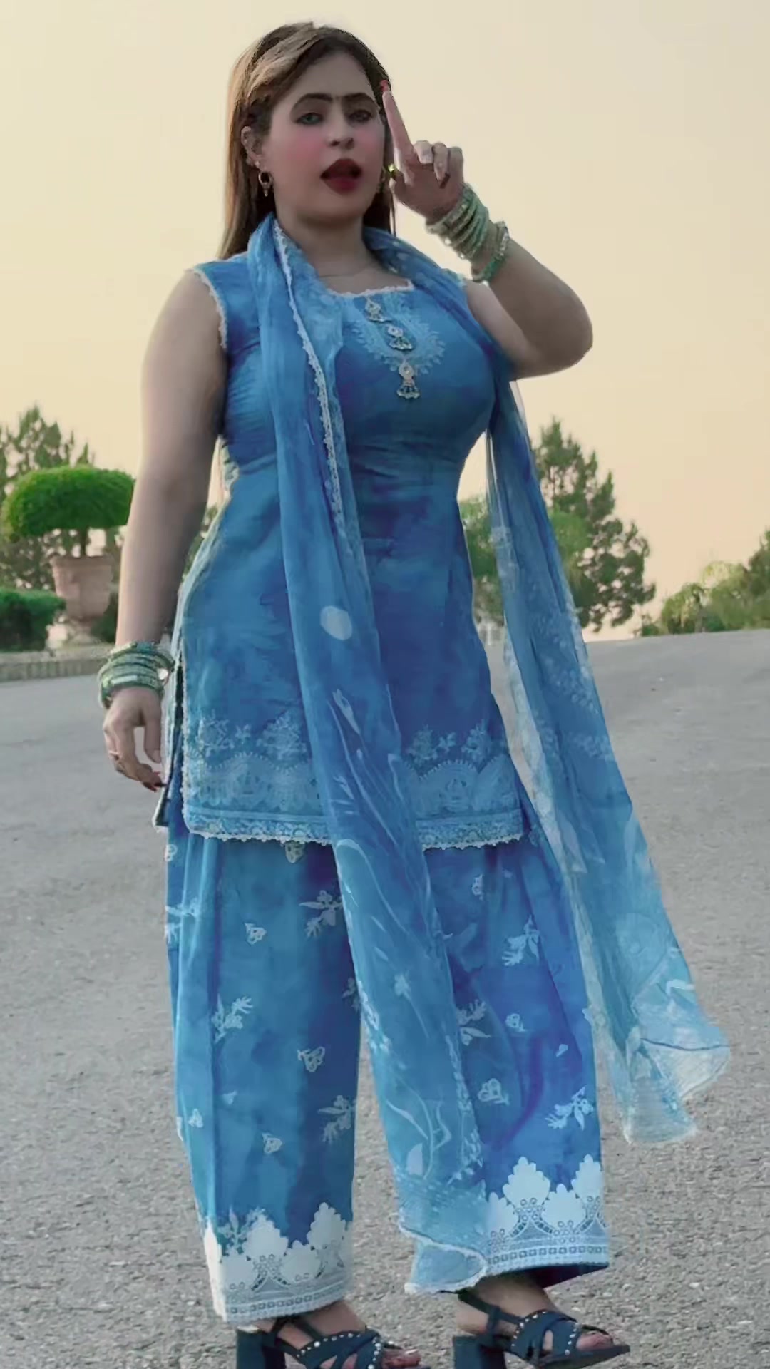 @❤️Waffa khan ♥️