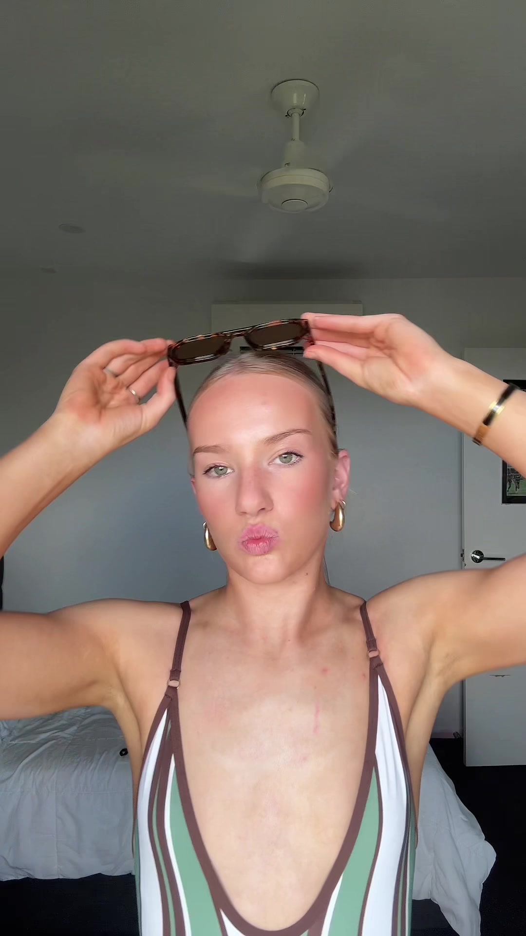 @Chloelane