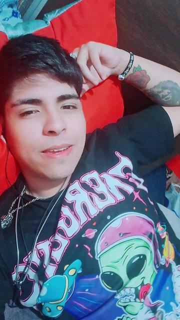 @💔🐿🧉🍀👑ℝ𝔼𝕐STRIPER꫟😈🔪