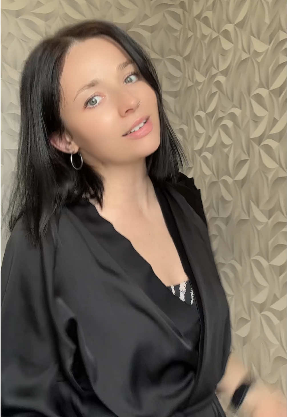 @𝐓𝐫𝐨𝐩𝐢c𝐚𝐧𝐚
