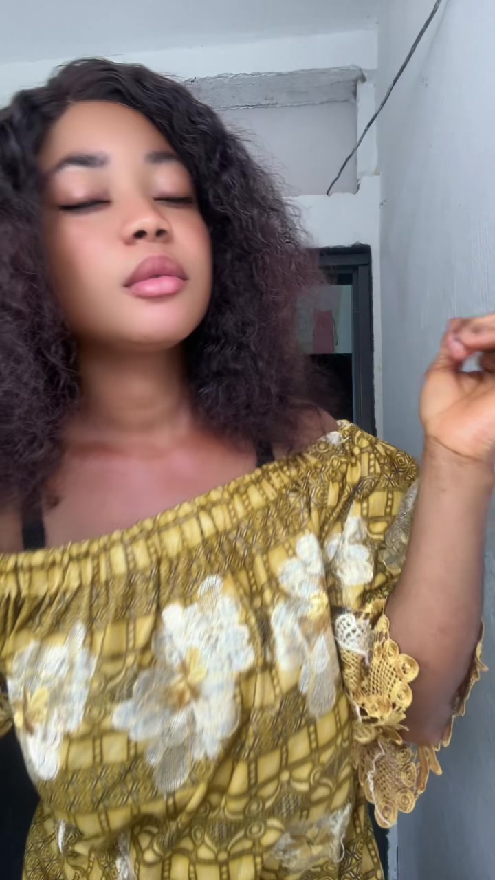 @Reinepariss01
