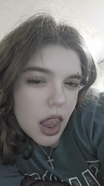 @Isabellacox