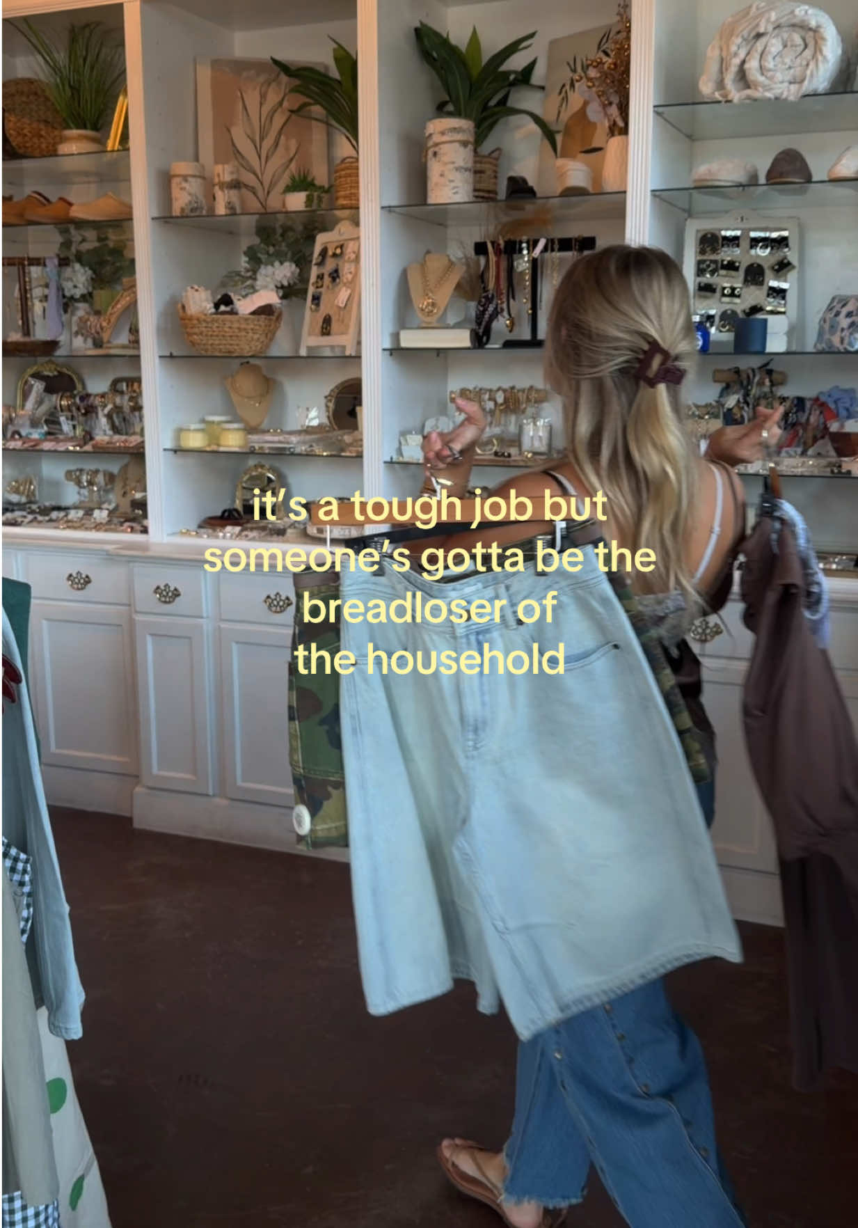 @PAGE 6 BOUTIQUE