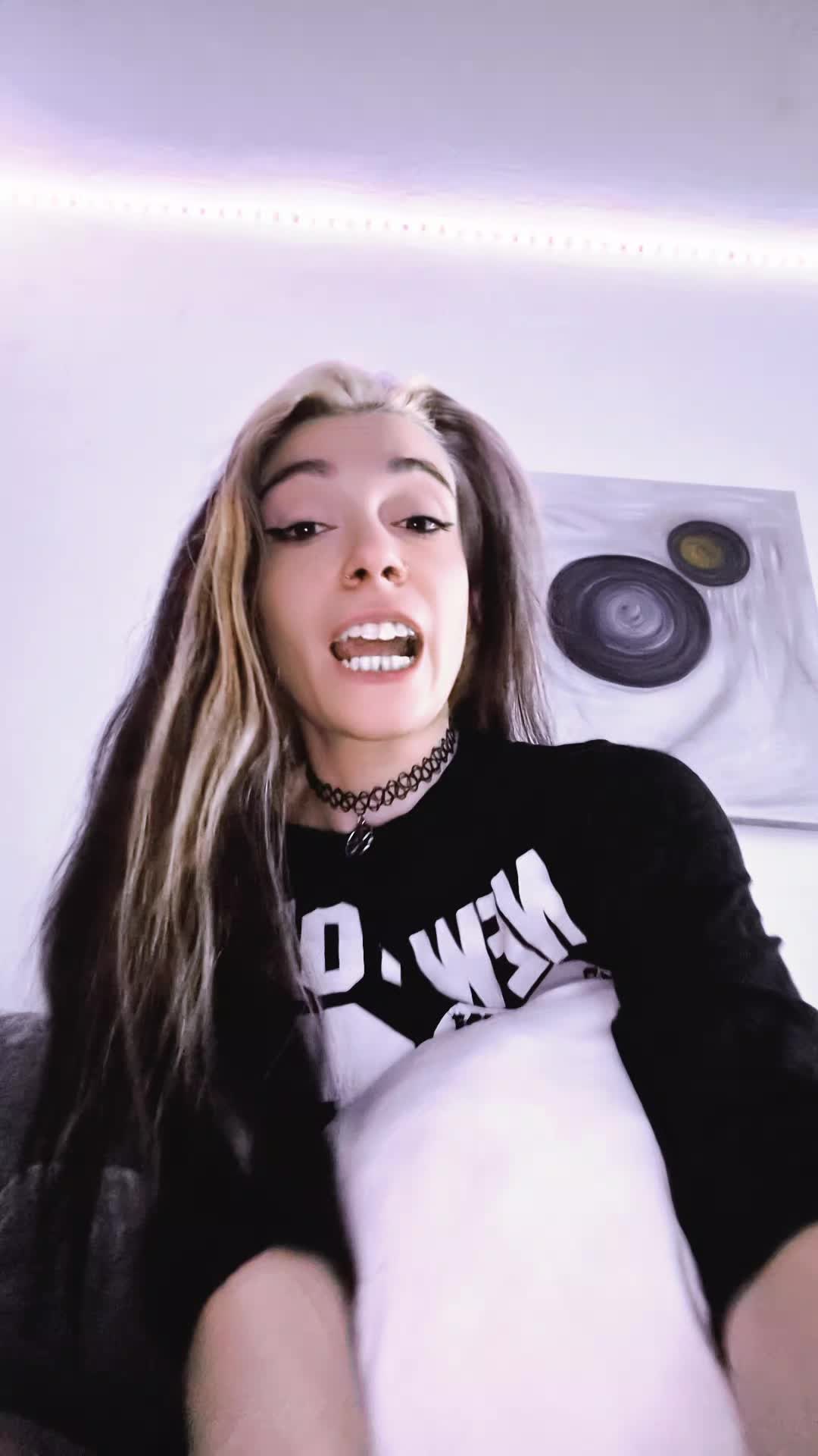 @Malicia 🖤🖤🖤