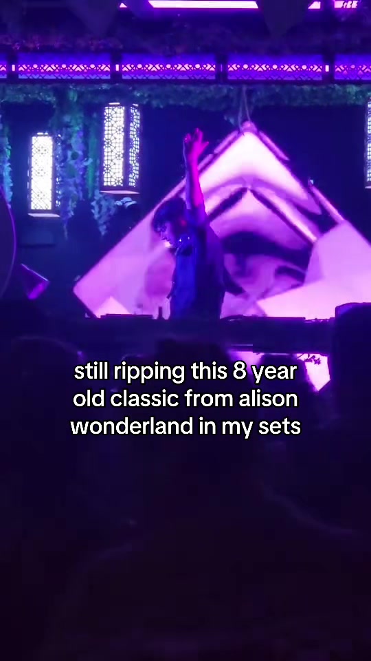 @PVRPLE.