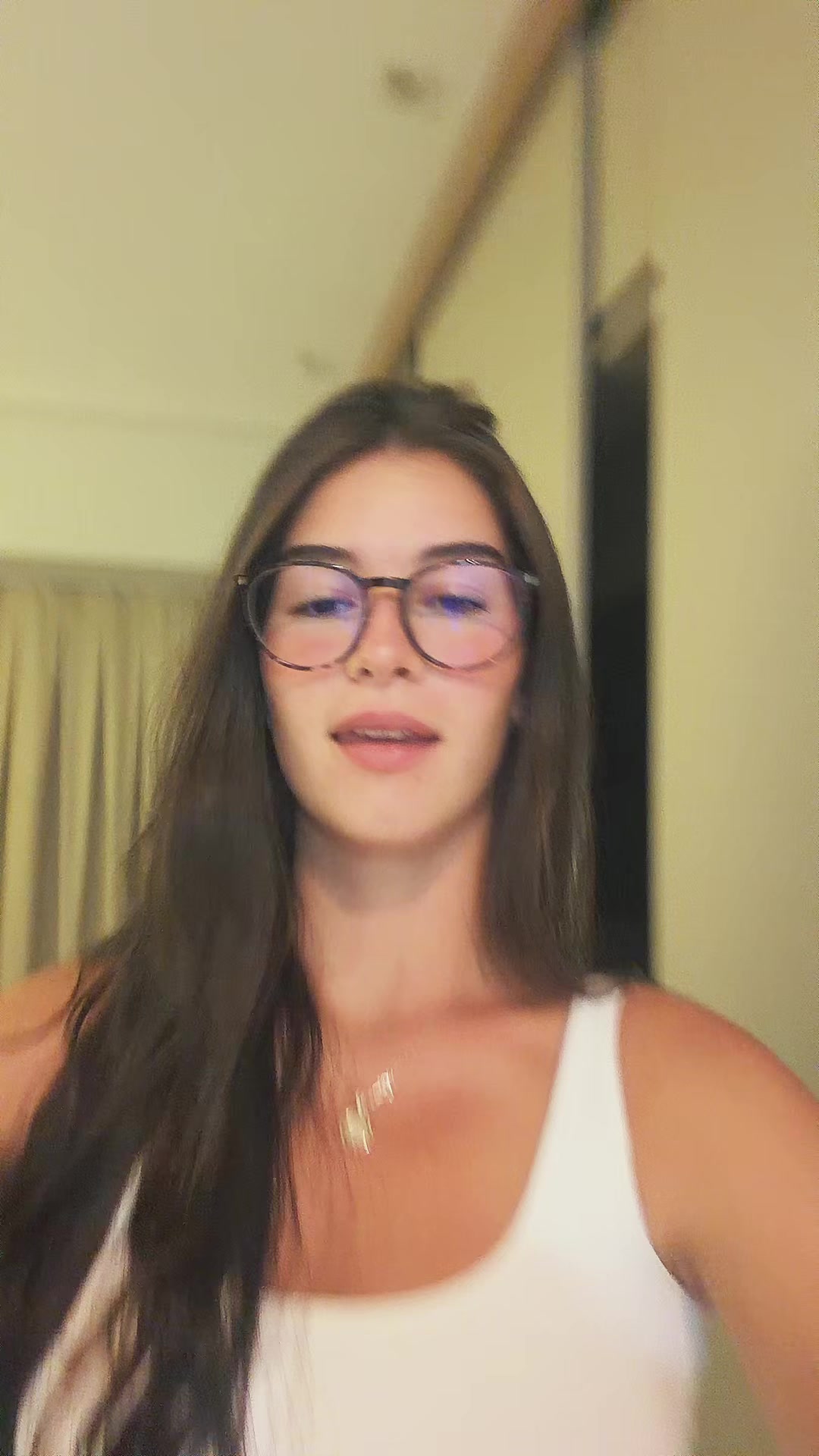 @letícia