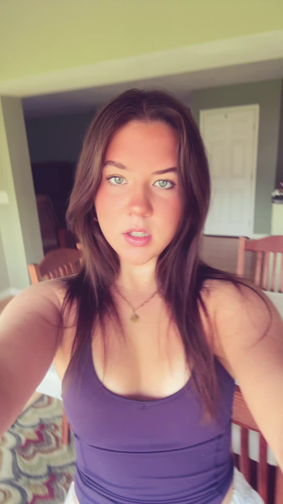@squirrellover 🖤