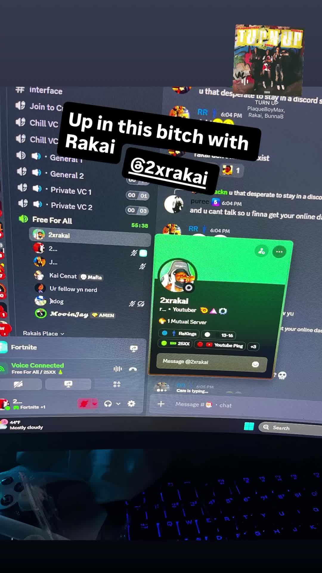 @￴