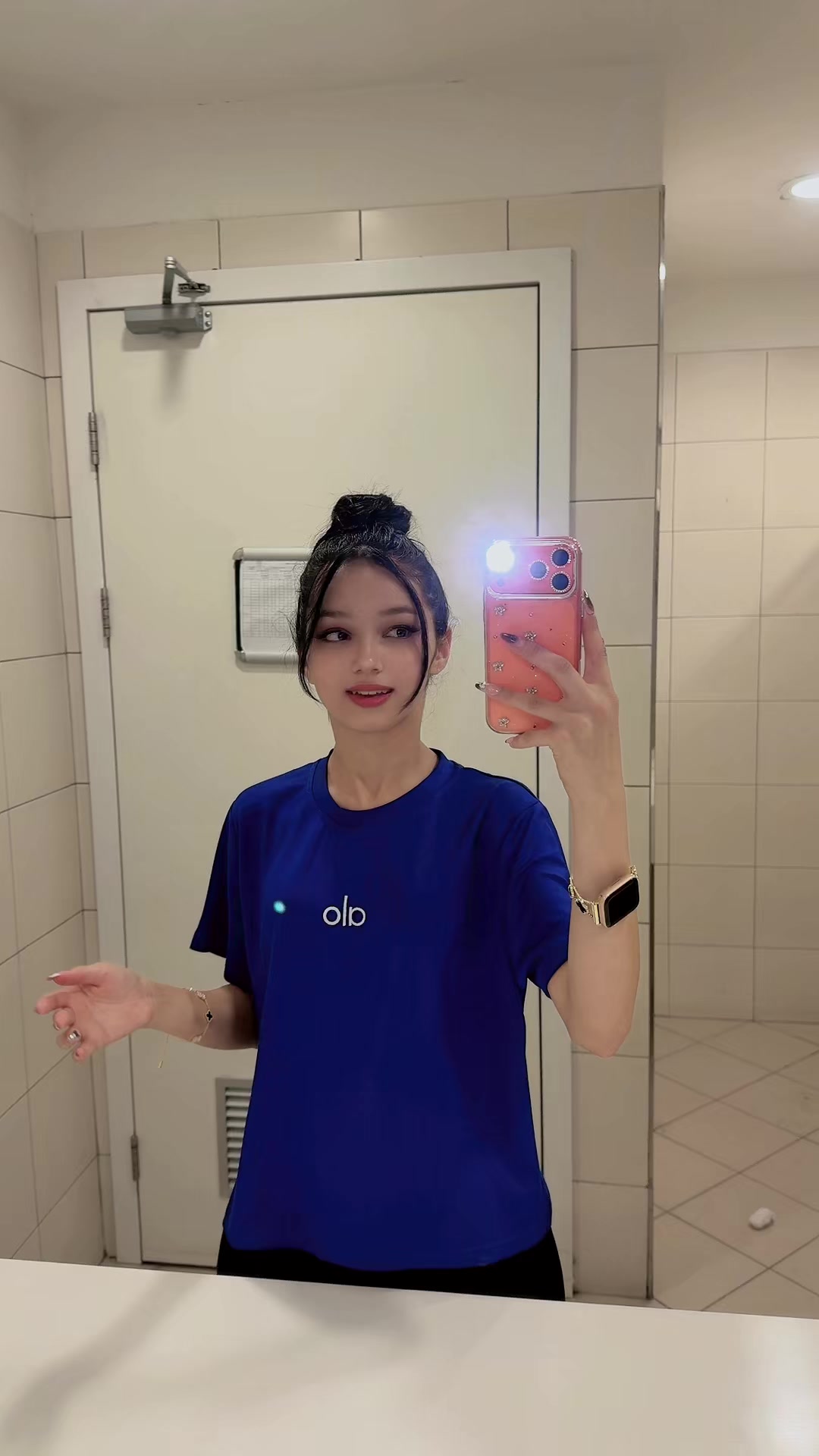 @𓆩𝓓𝓸𝓷𝔂𝓪_𝓙𝓪𝓷𝓷42👑