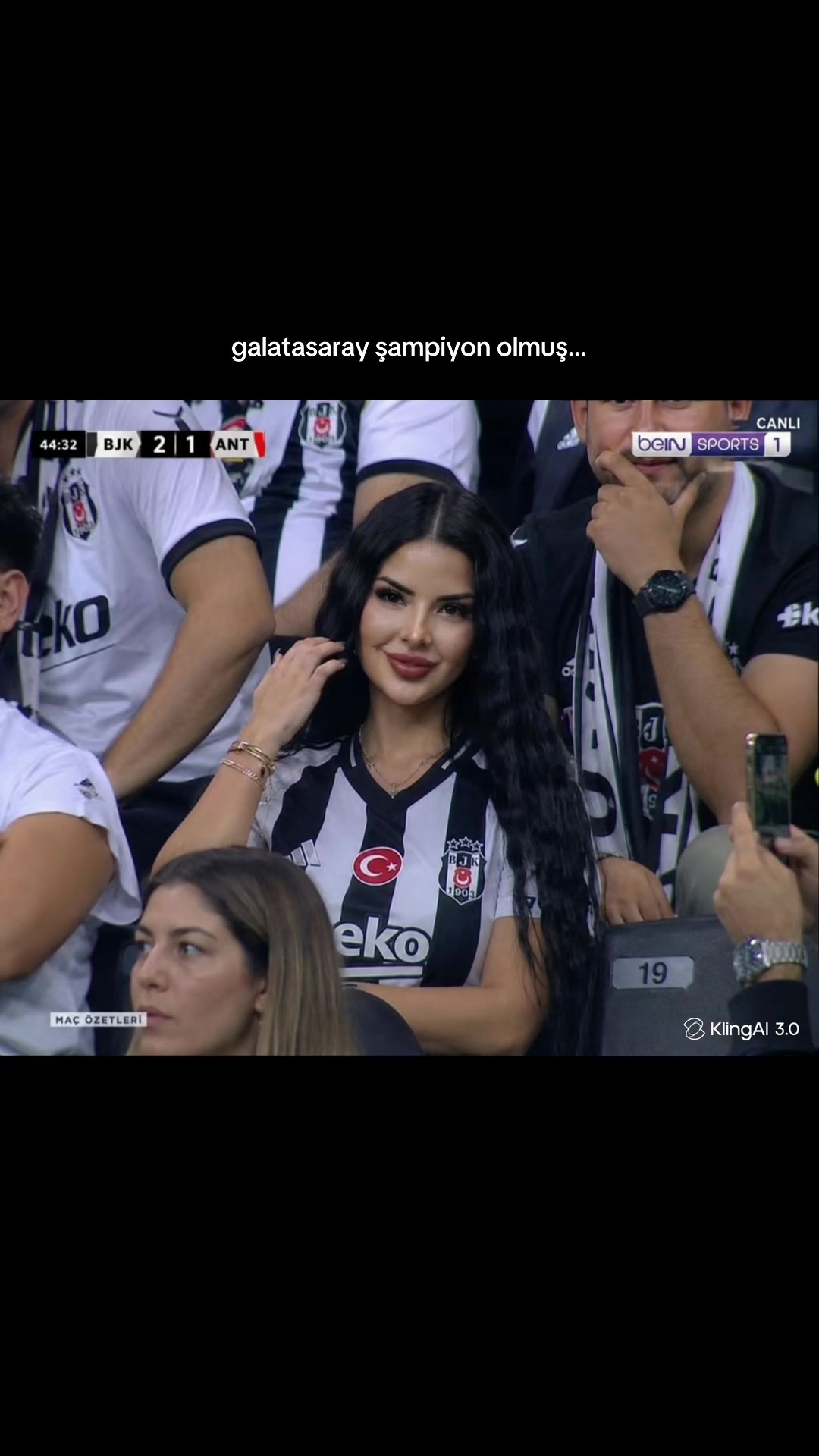 @yeliizdemiirr