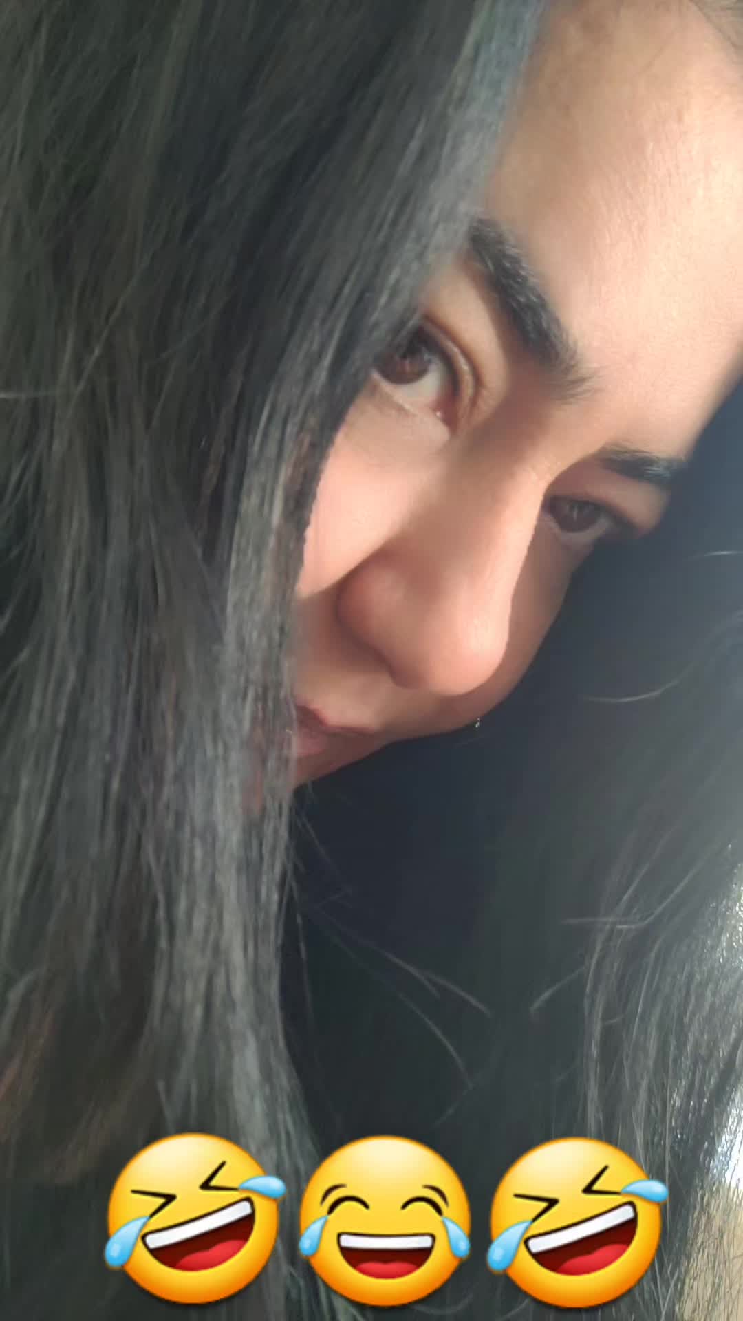 @HAYAT DEĞİL İNSANLAR ACIMASIZ