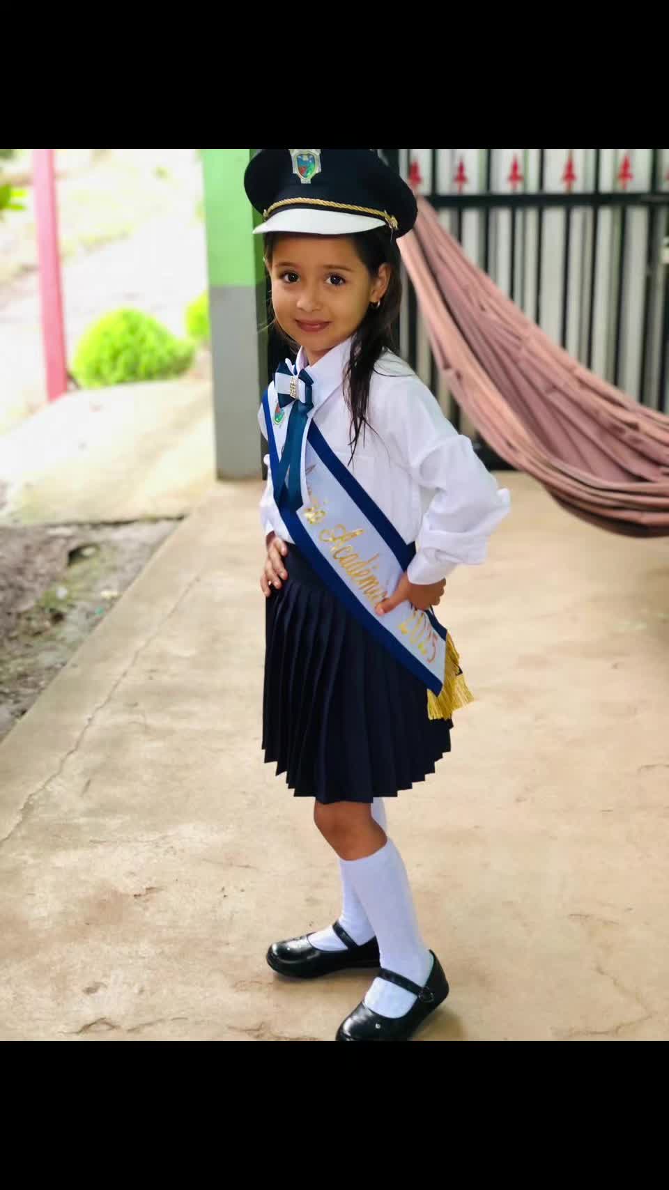 @Mey J Perez