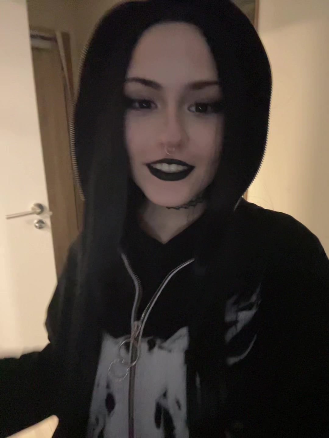 @Мошулия