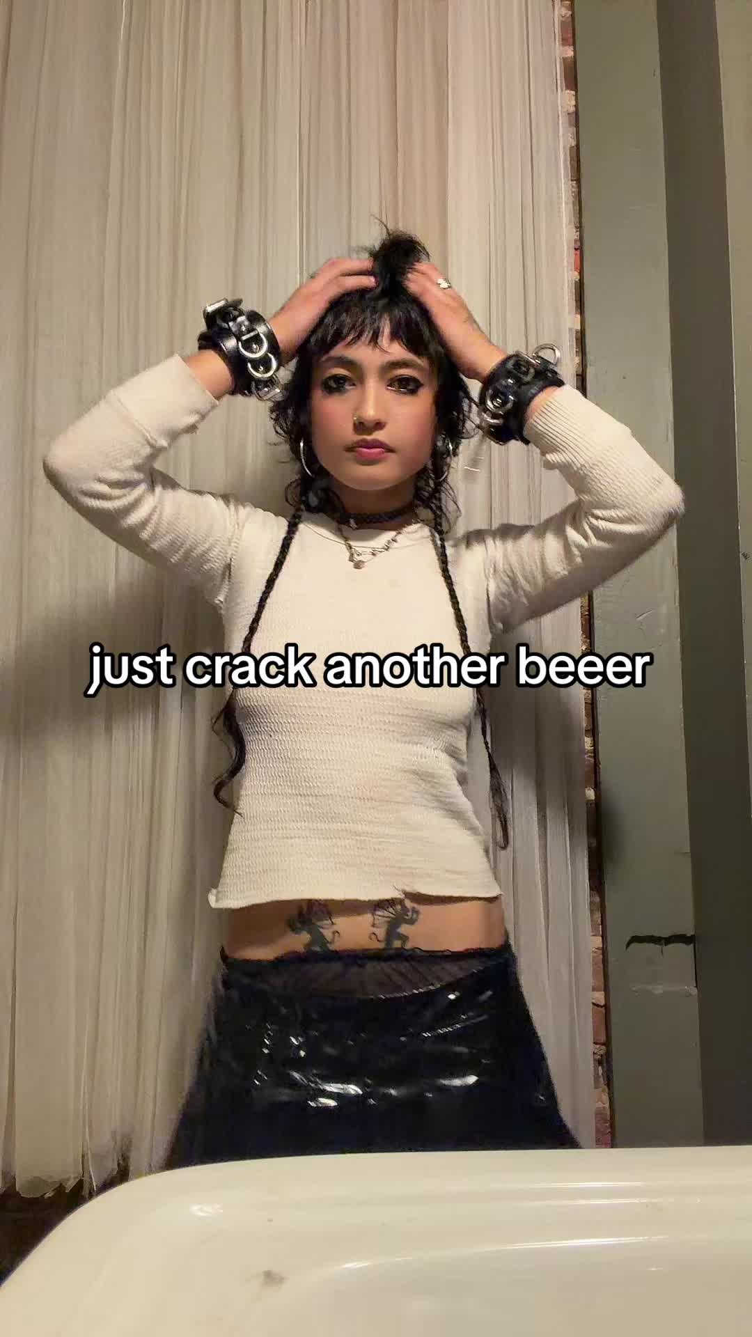 @ismariika_