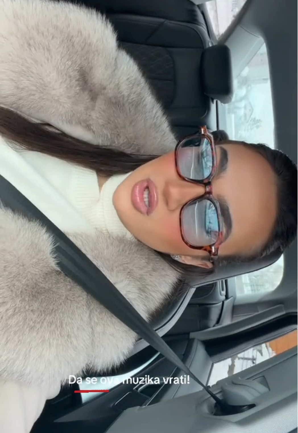 @LaZmija