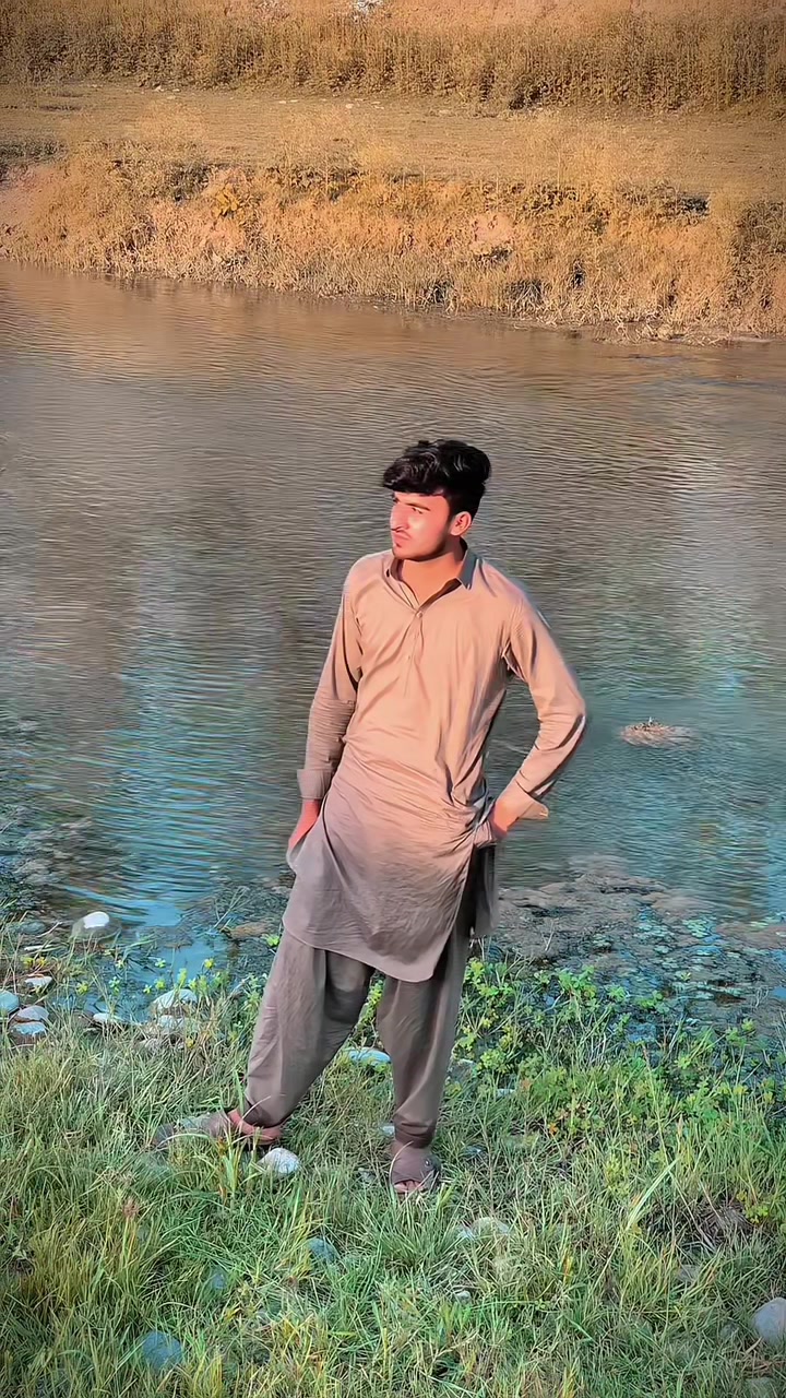 @ک