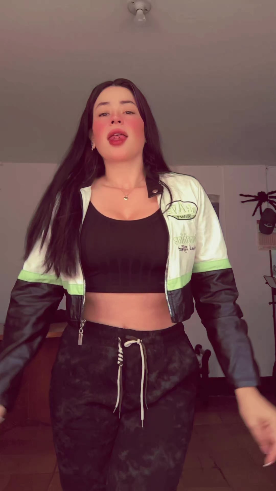 @lady🖤🖤🖤