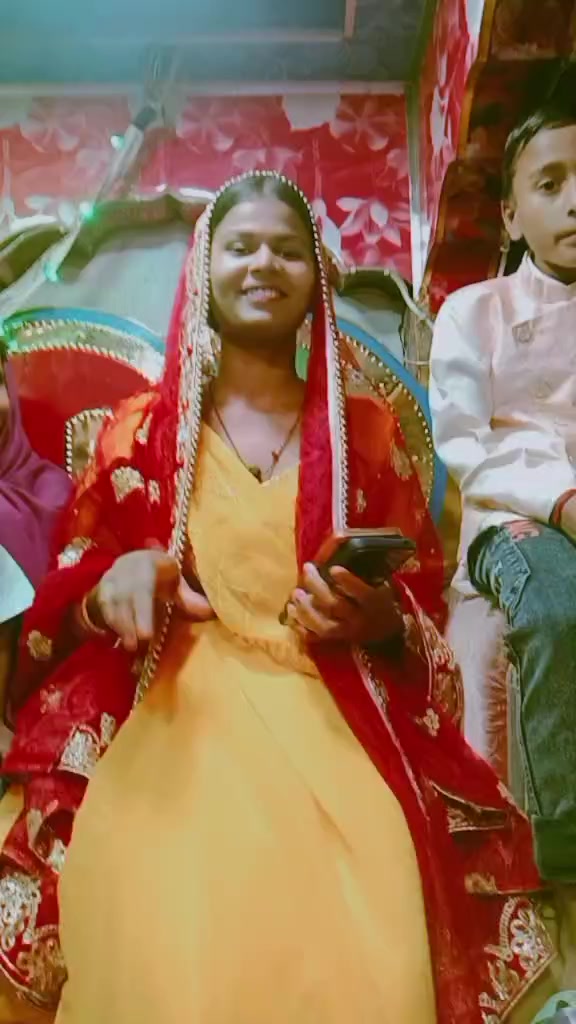 @Madhu Queen 👑👑 20
