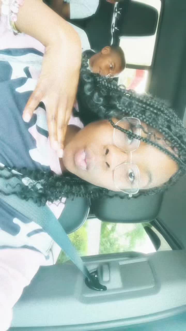 @Nana🫆 .