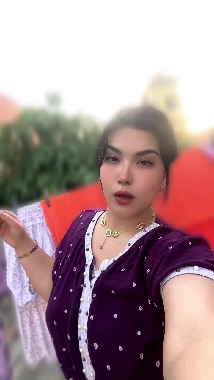 @BøuChra Japoniyæ🦢❤️