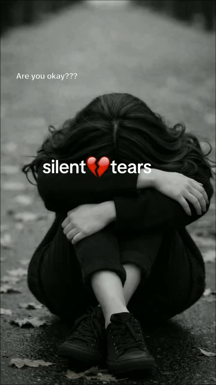 @😪Silent tears💔