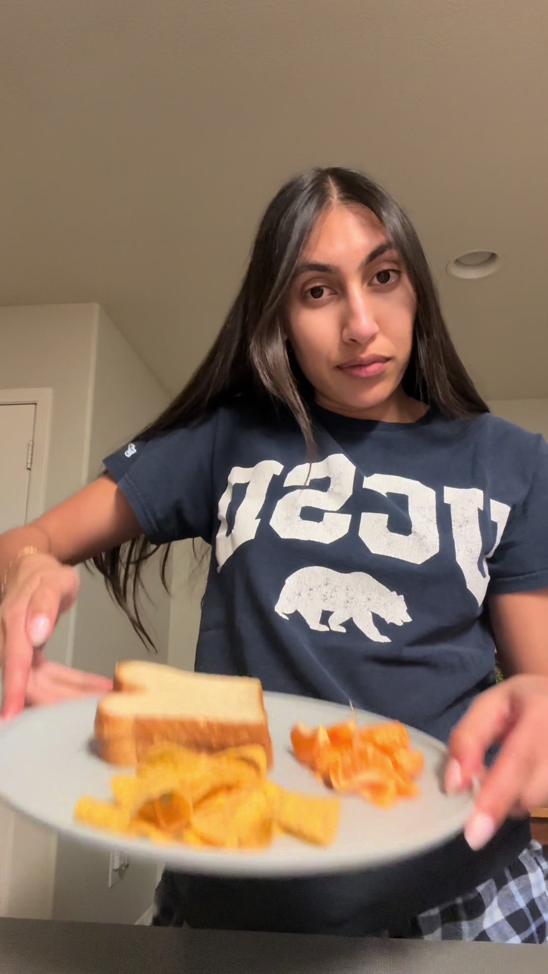 @simranbhakta