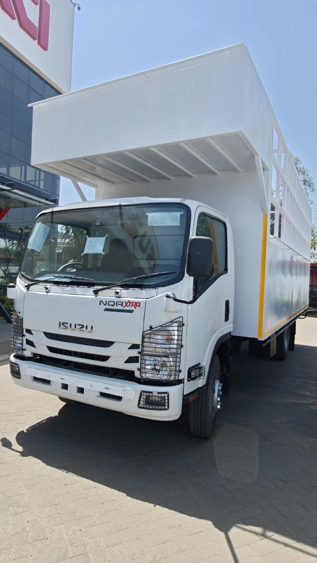@Stella wa Isuzu