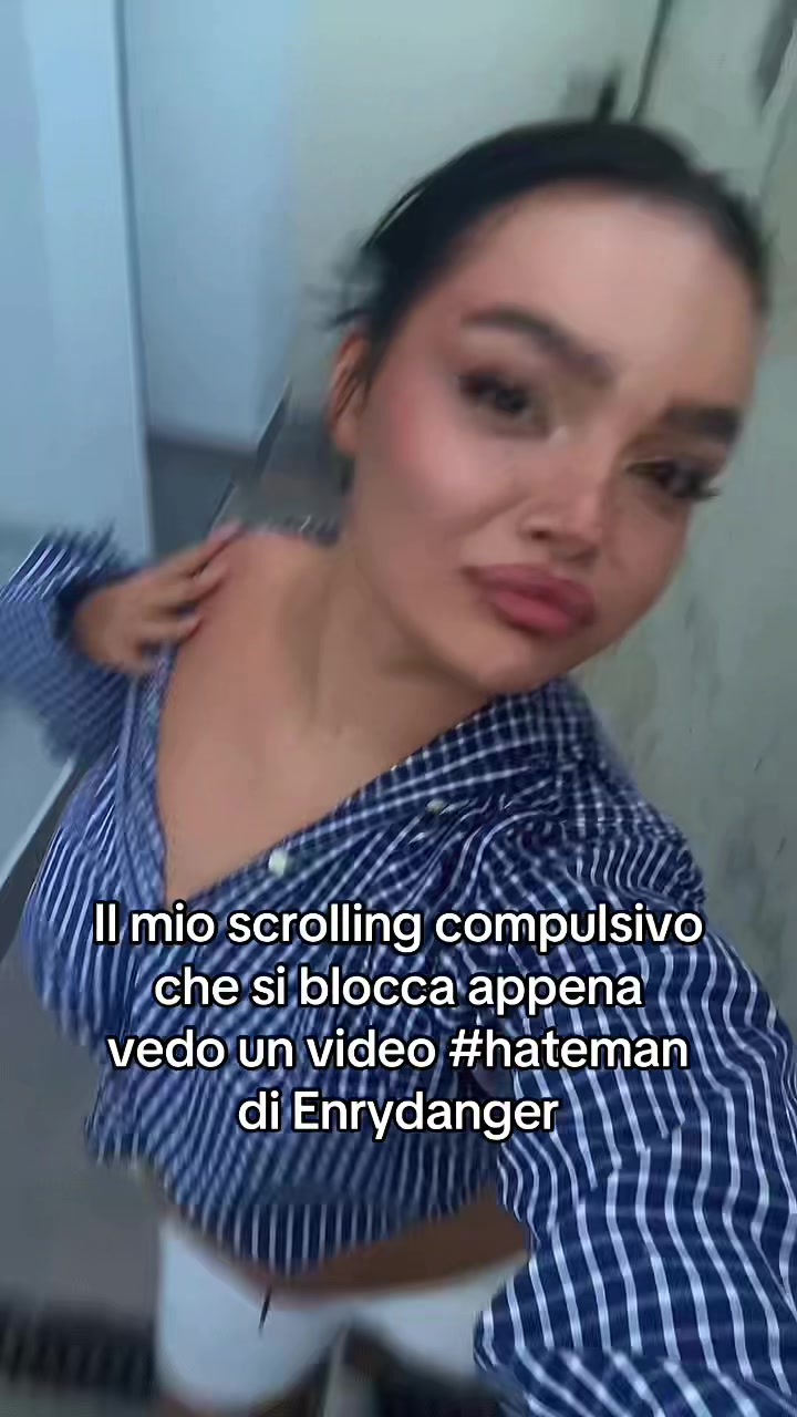@Lara โก