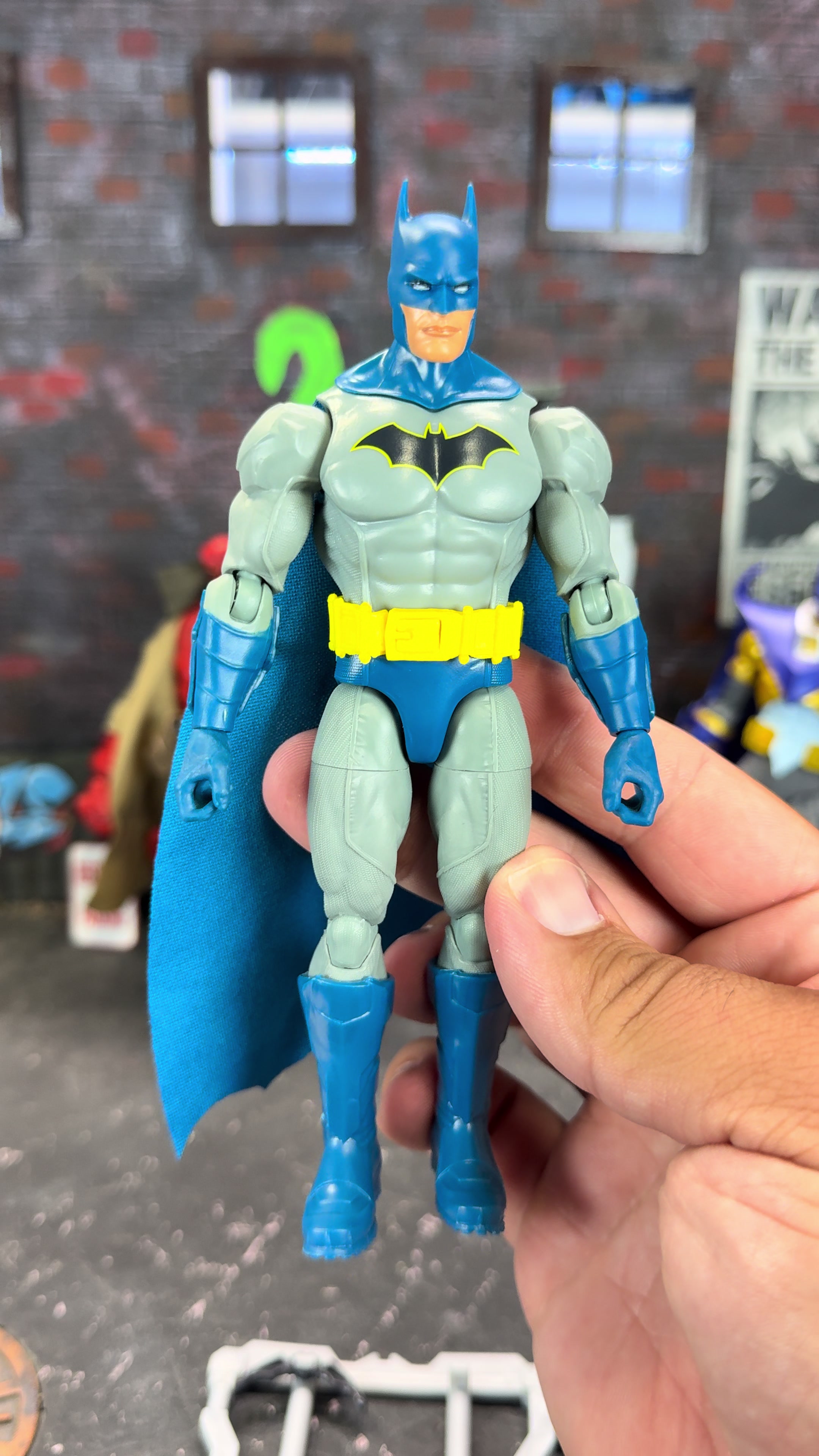 @Mikes_Collectibles