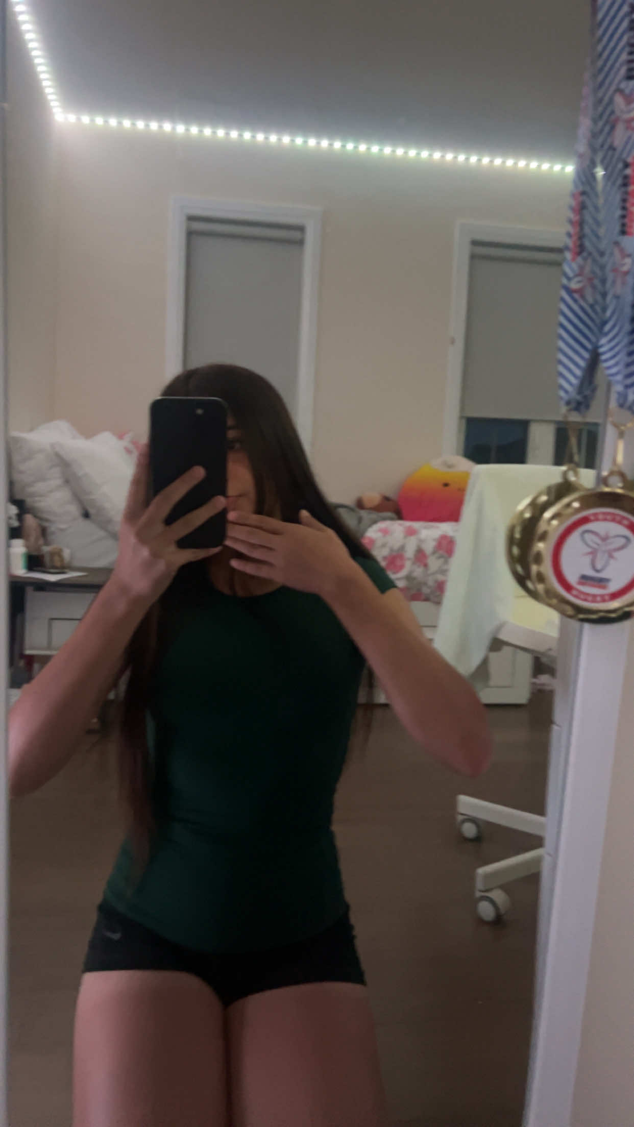 @𝒮𝒶𝓇𝒾𝓃𝒶 ᥫ᭡