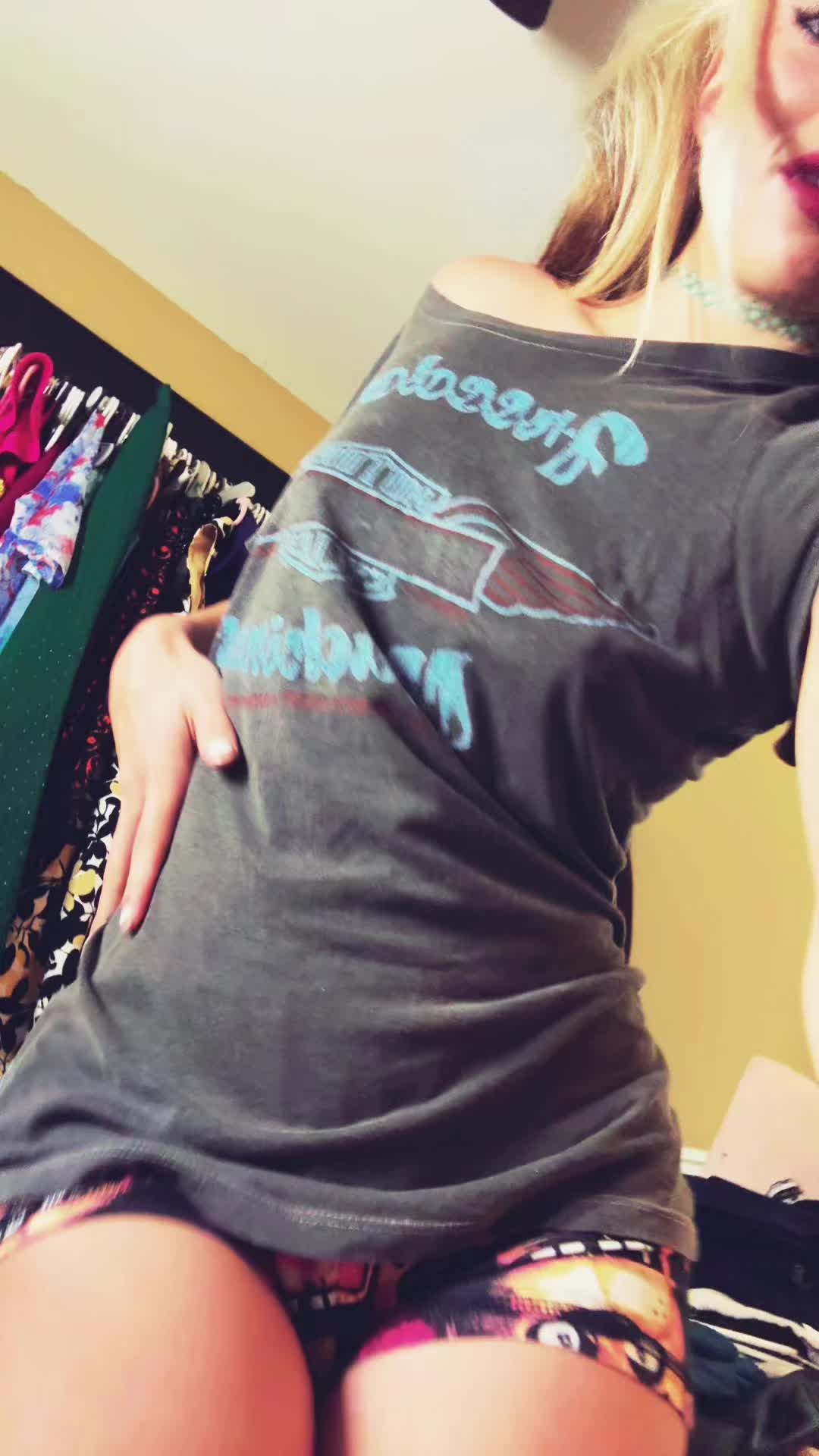 @princesspeanutxo
