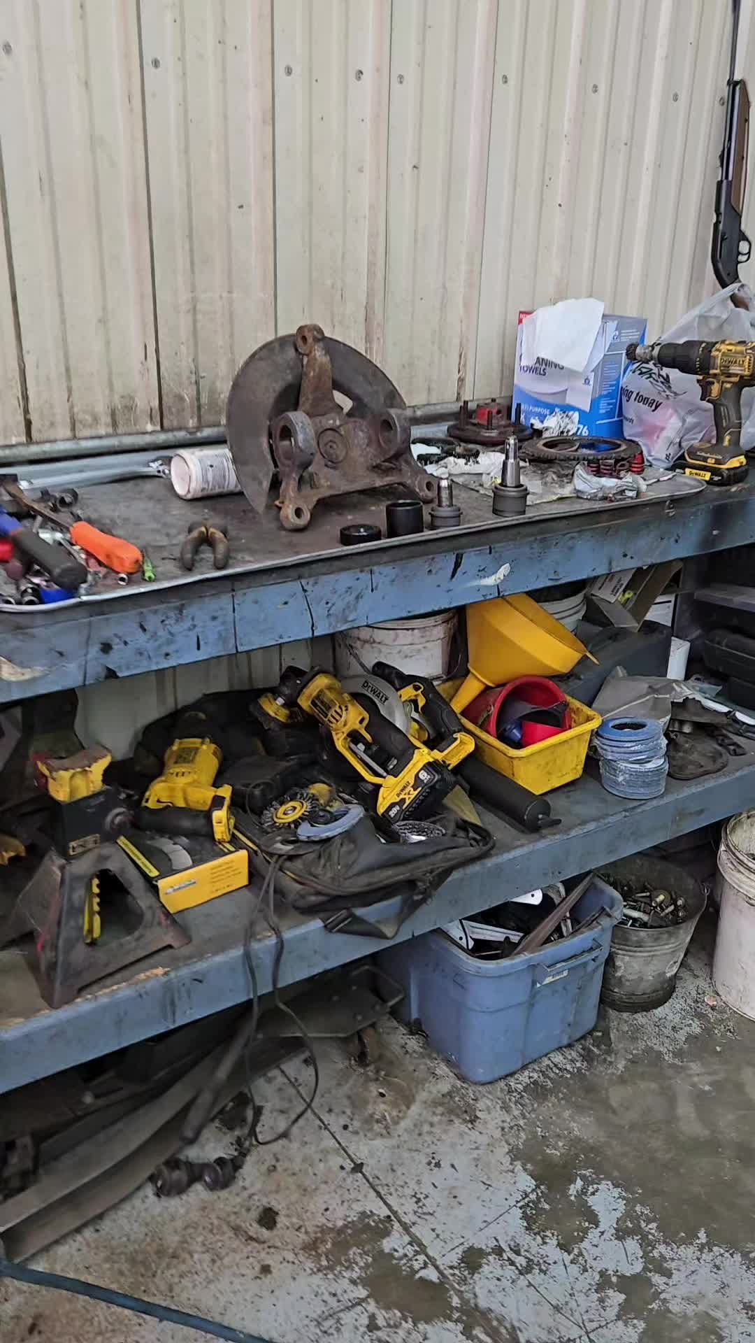 @Chad's Maintenance & repair