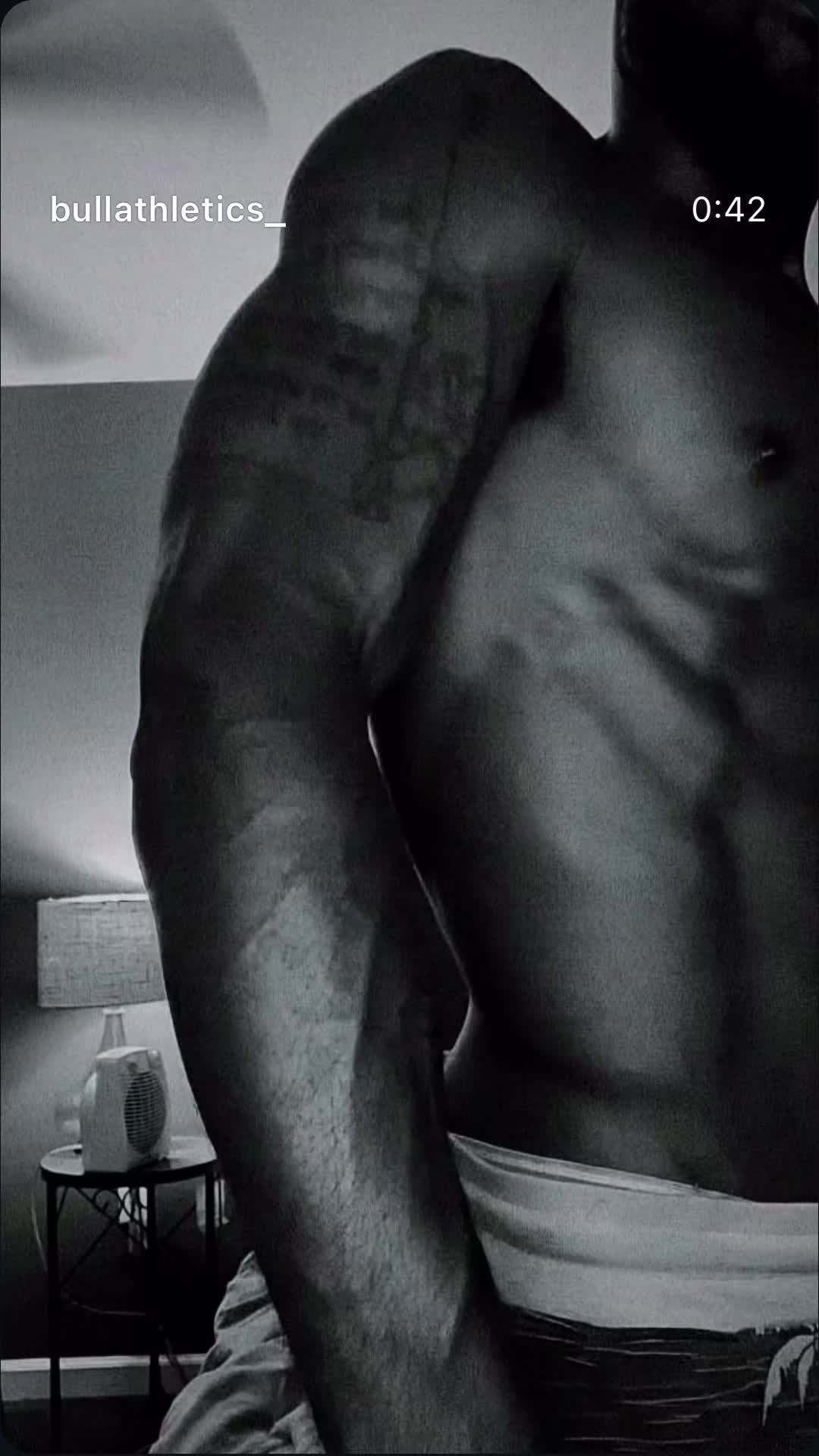 @bullathletics