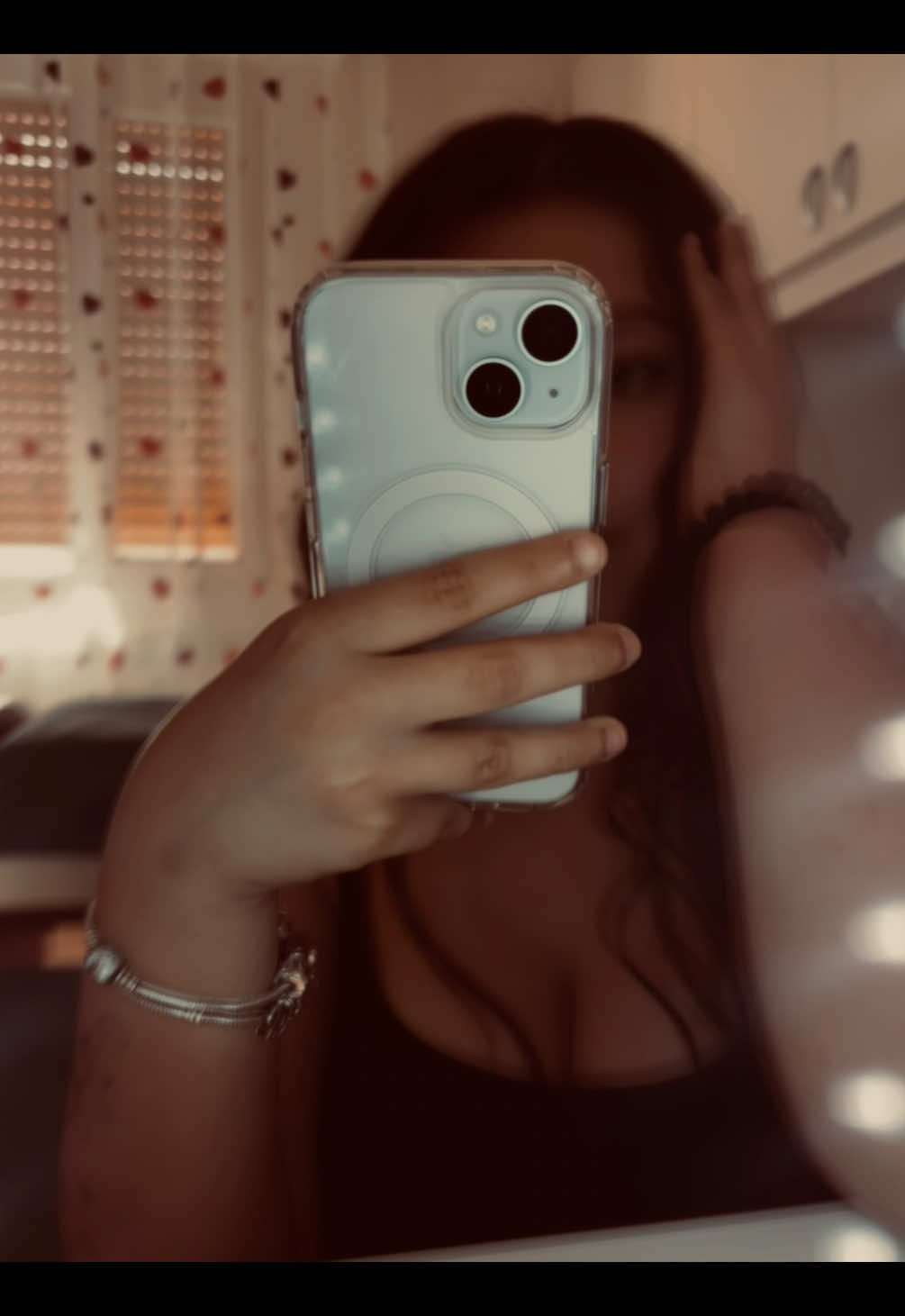 @𝓰𝓵𝓸🦈