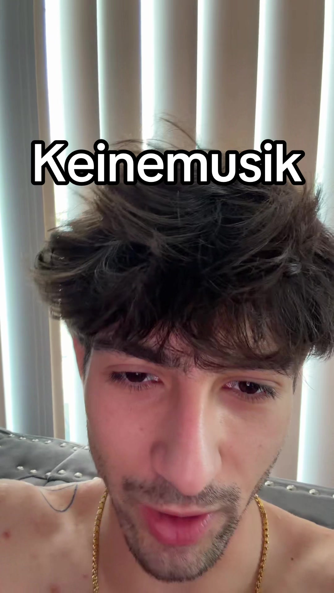 @XN