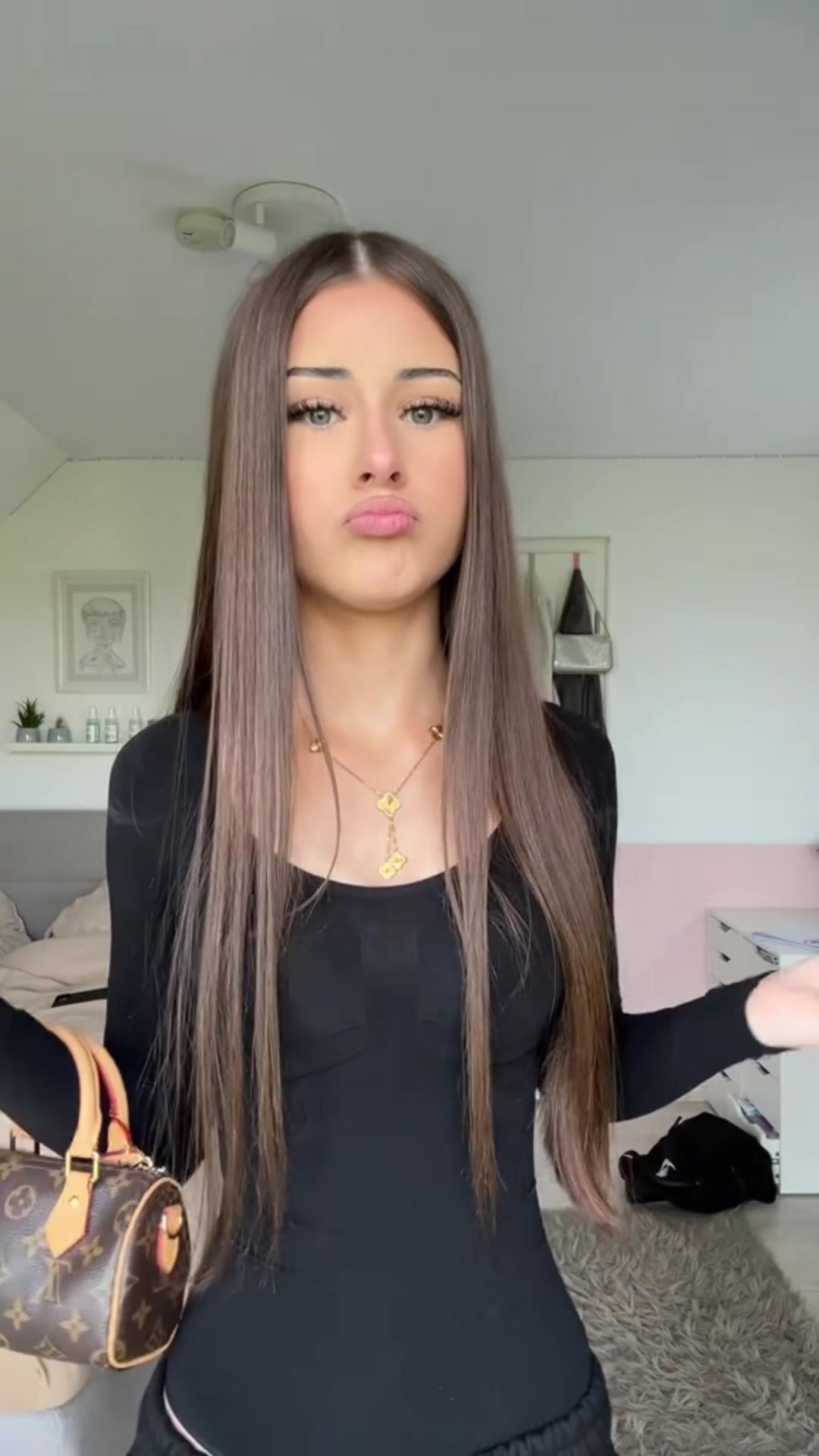 @ᥫ᭡𝐥𝐞𝐭𝐭𝐢