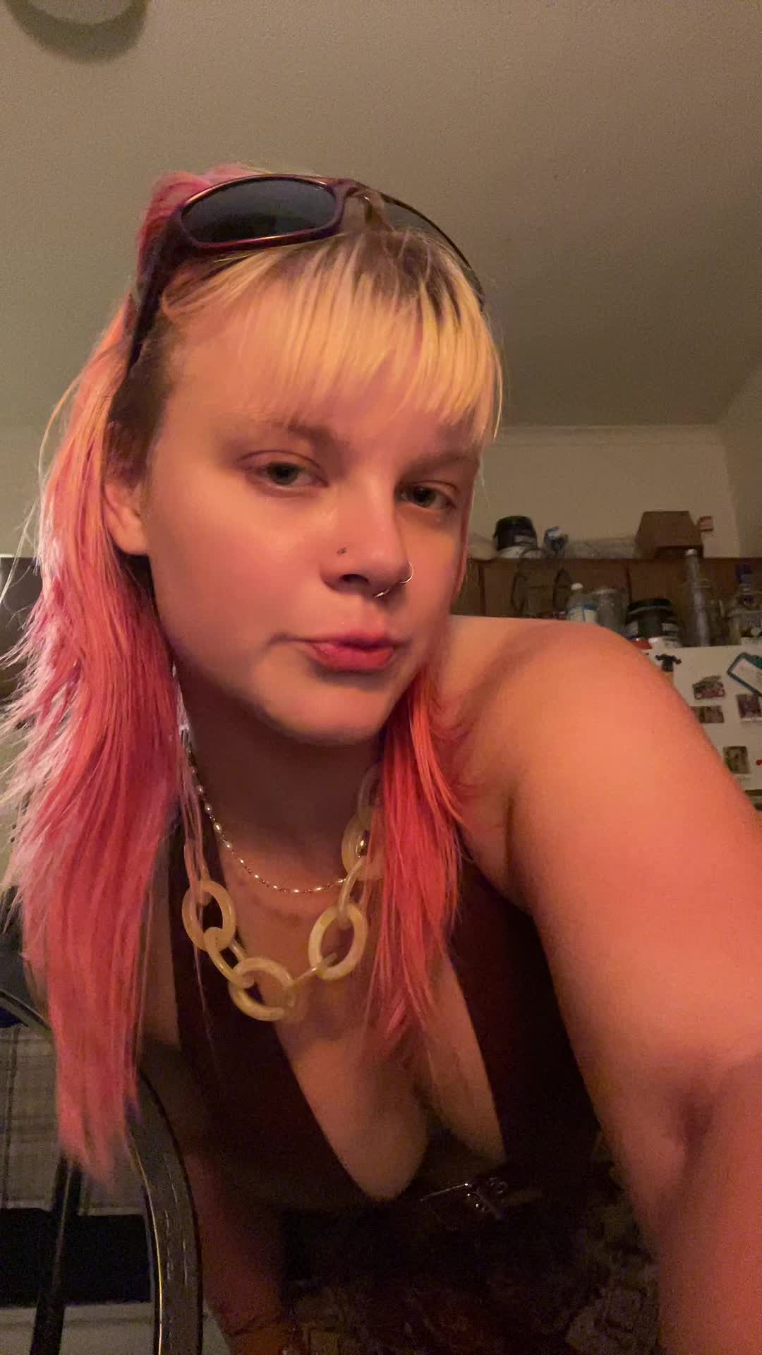 @em🪸✨