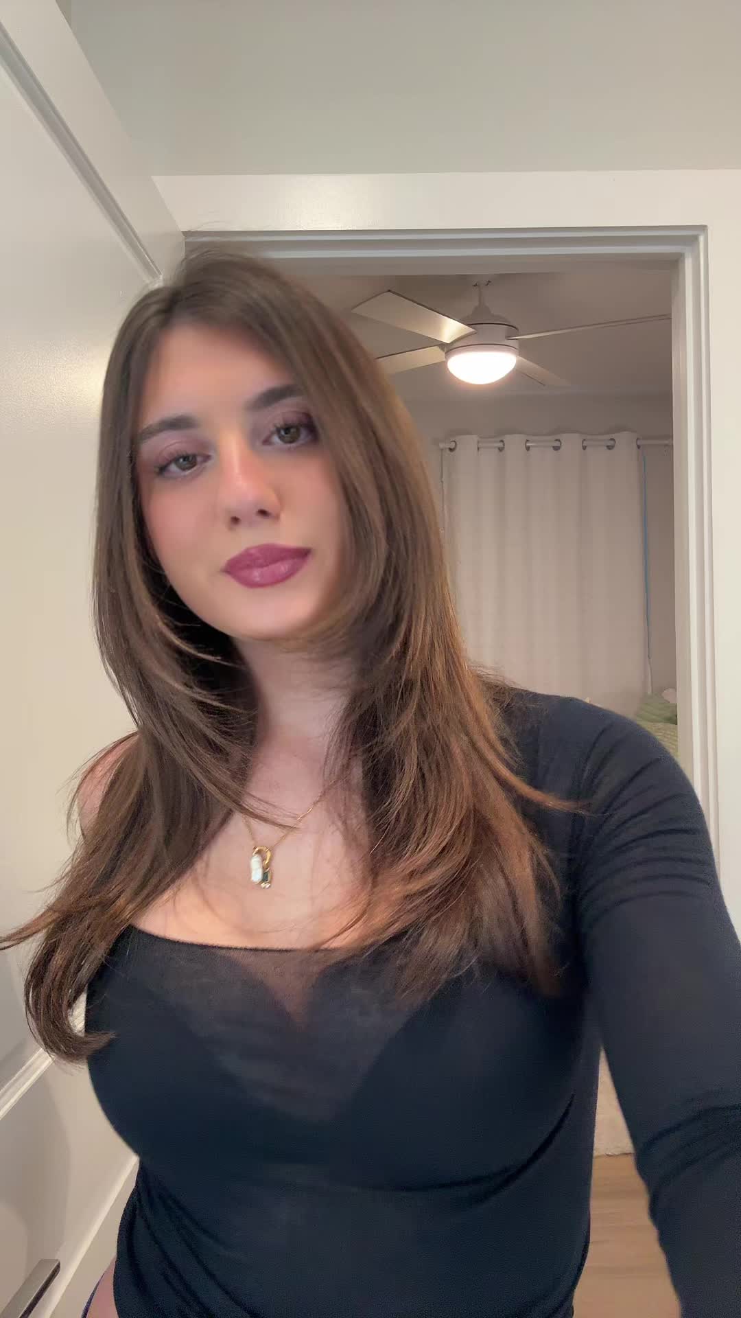 @Bella