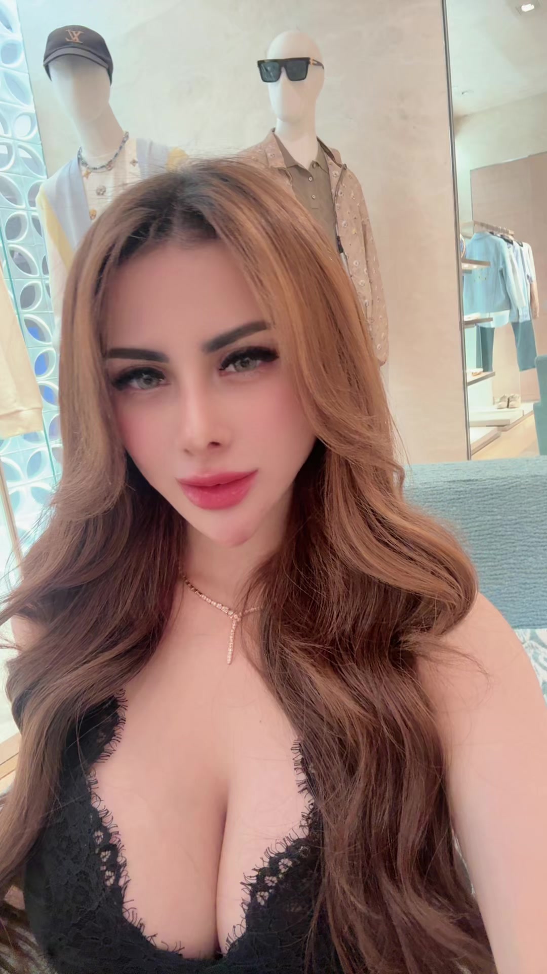 @Mayanadien
