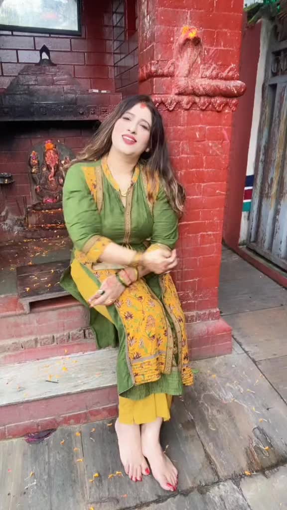 @🫶🦋Komal🦋🫶