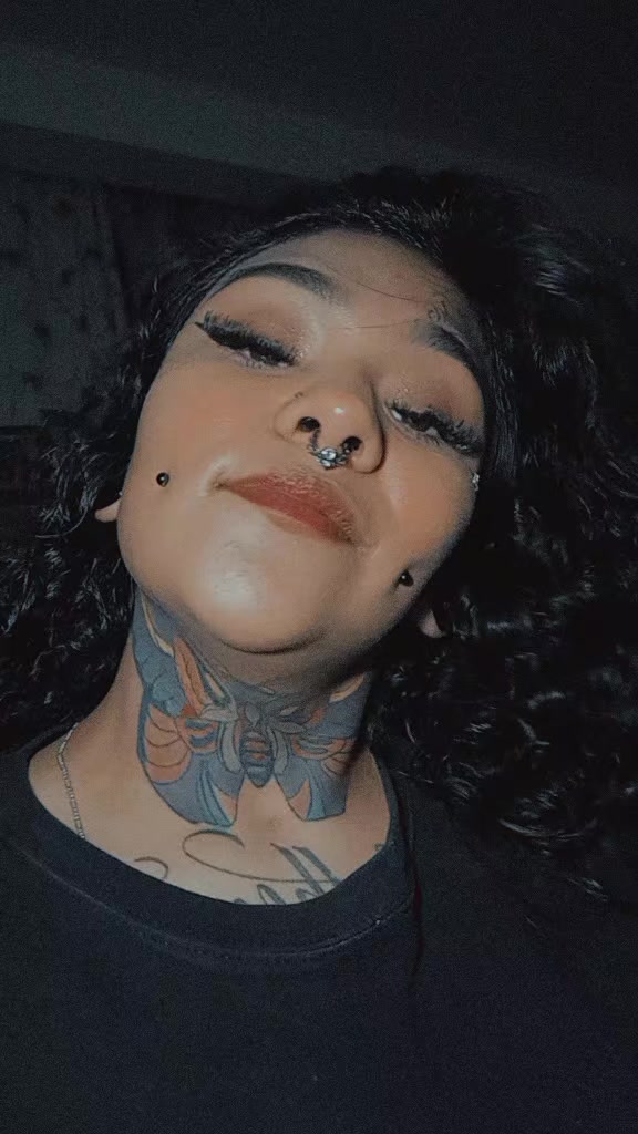 @Smokahontas'