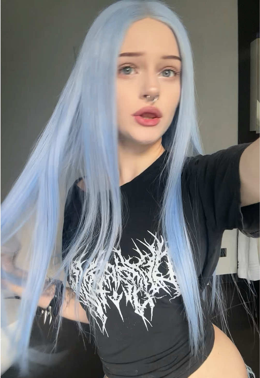 @☥