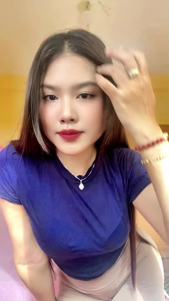 @mayhmuekhinkhin